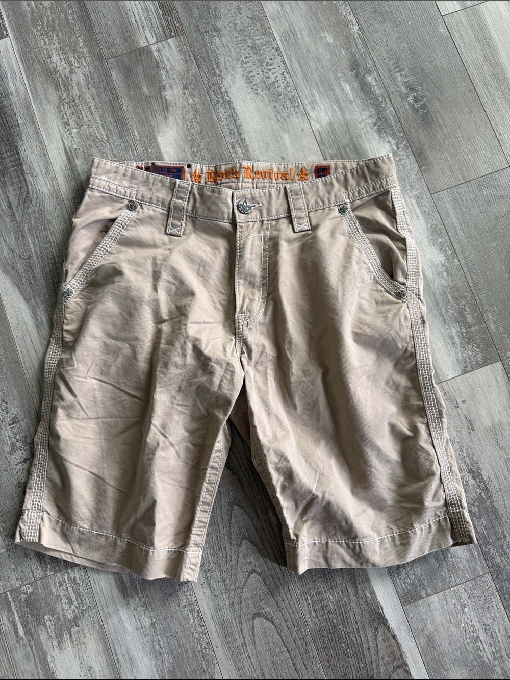 Rock Revival Men's Beige/Tan Cargo Shorts